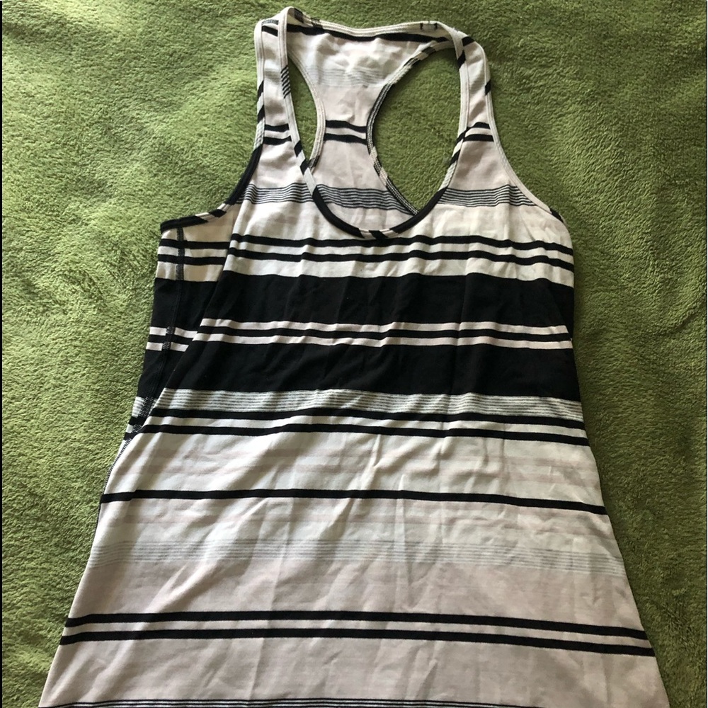 striped lulu lemon workout tank top, size 4